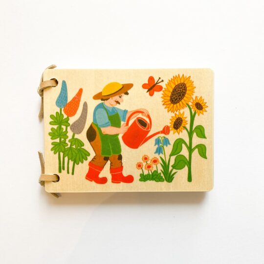Wooden Picture Book - Gardener